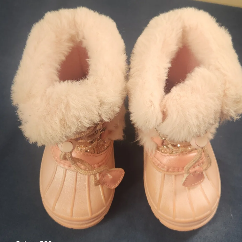 London Fog Toddler Pink Glitter Snow Boots Size 6.  #X15